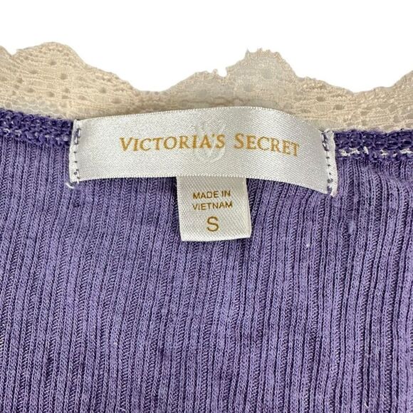 Bundle of three tanks size Small - Picture 4 of 11